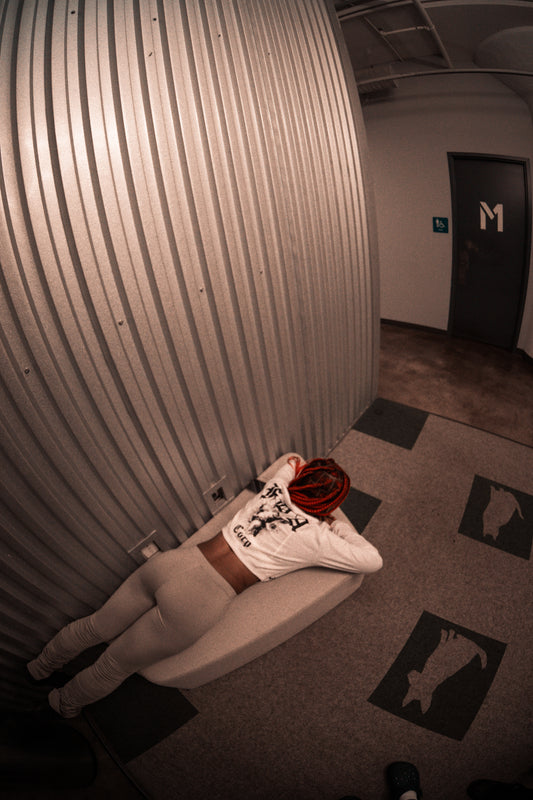 "BLANCO ANGEL" Mock Neck Crop Top